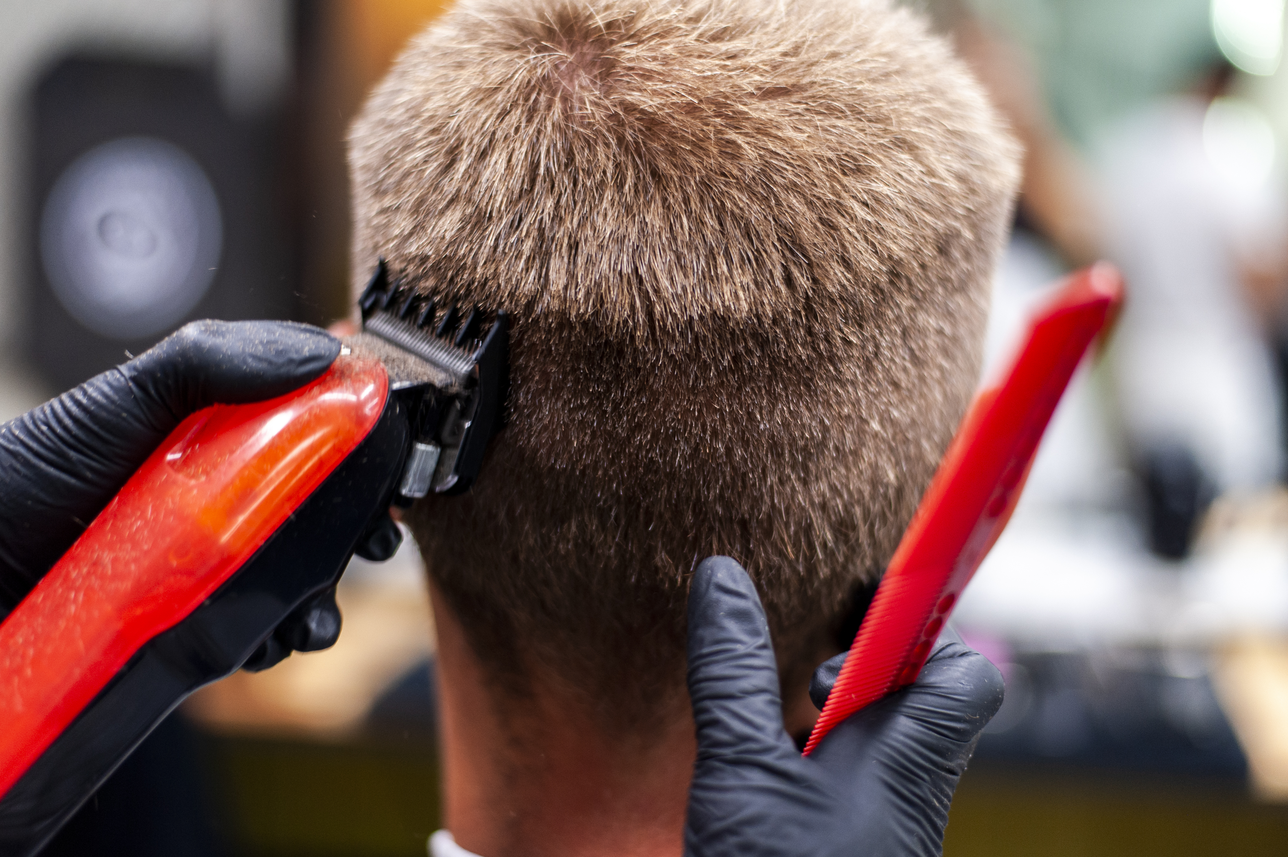do regular trims help hair grow